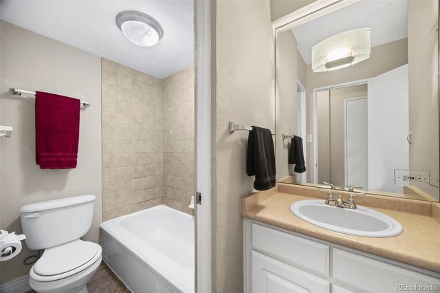 1196 N Grant Street 211, Denver, CO 80203