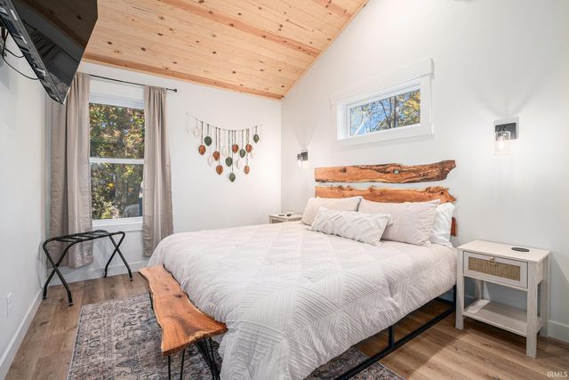 57507 Red Bud Lane, Elkhart, IN 46517