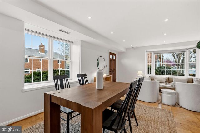 3827 INGALLS AVE, Alexandria, VA 22302