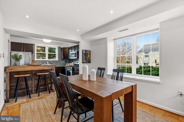 3827 INGALLS AVE, Alexandria, VA 22302