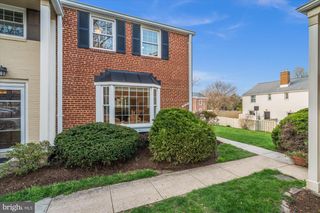3827 INGALLS AVE, Alexandria, VA 22302