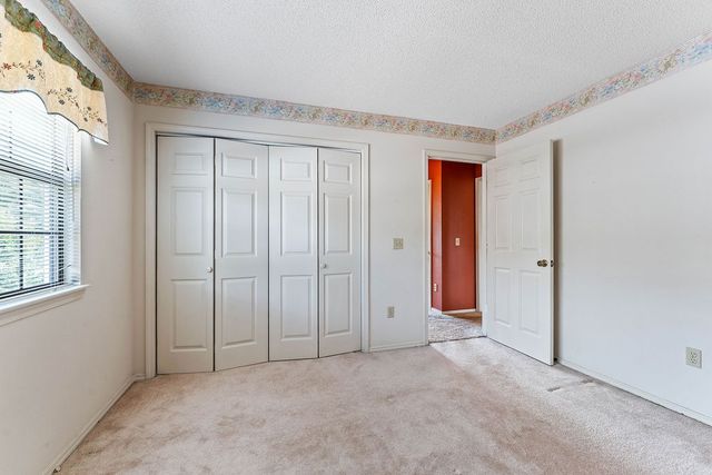 6 Kirkcaldy Drive, Bella Vista, AR 72715