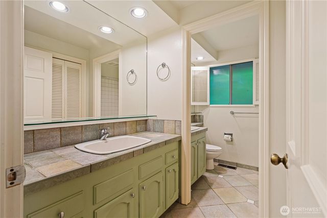 3315 129th Avenue NE, Bellevue, WA 98005