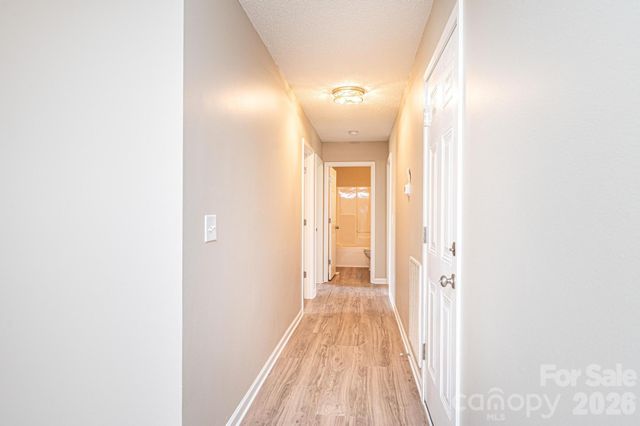 1337 Gallatin Lane, Hudson, NC 28638