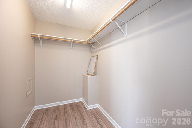 1337 Gallatin Lane, Hudson, NC 28638