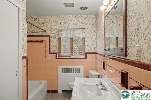 620 South Muhlenberg Street, Allentown City, PA 18104