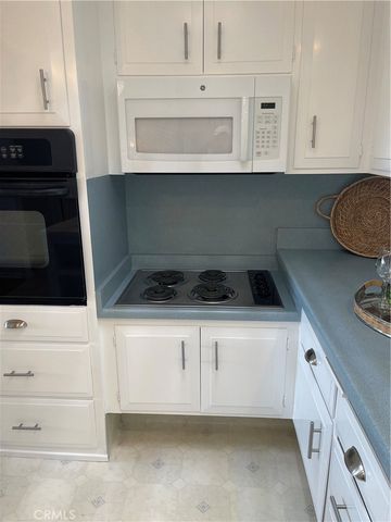 1421 Golden Rain Road 4 87F, Seal Beach, CA 90740