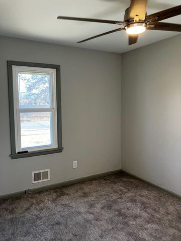 2609 S Elizabeth Ave, Wichita, KS 67217