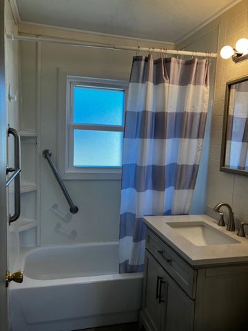 2609 S Elizabeth Ave, Wichita, KS 67217