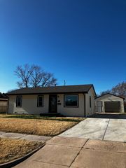 2609 S Elizabeth Ave, Wichita, KS 67217