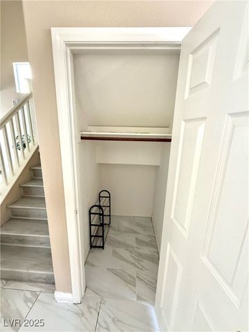 9792 Cordova Vista Court, Las Vegas, NV 89183