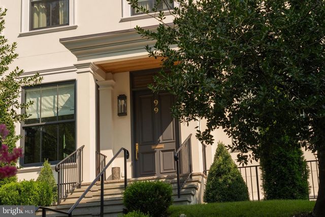 99 OBSERVATORY CIR NW, Washington, DC 20008