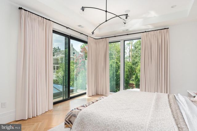 99 OBSERVATORY CIR NW, Washington, DC 20008