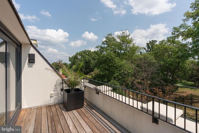 99 OBSERVATORY CIR NW, Washington, DC 20008