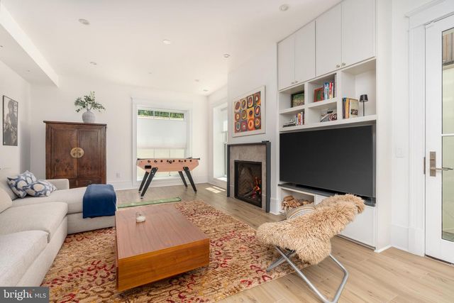 99 OBSERVATORY CIR NW, Washington, DC 20008