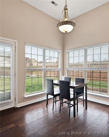 4229 Silver Glade Trail, Sellersburg, IN 47172