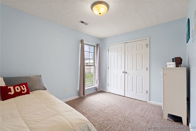 4229 Silver Glade Trail, Sellersburg, IN 47172