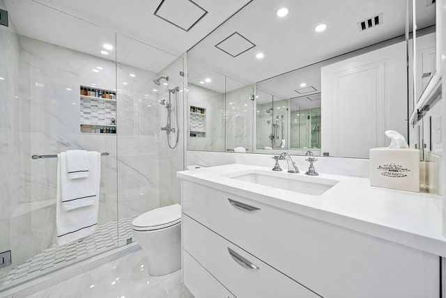 701 E Camino Real 10j, Boca Raton, FL 33432