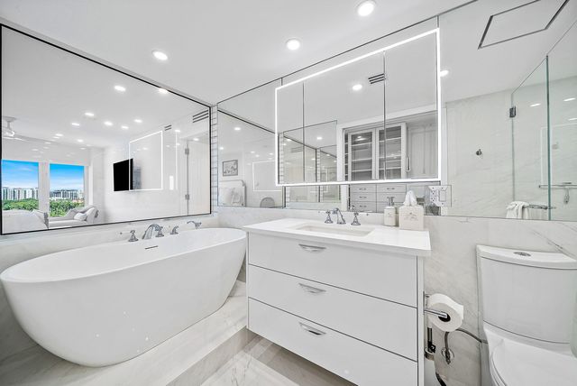 701 E Camino Real 10j, Boca Raton, FL 33432