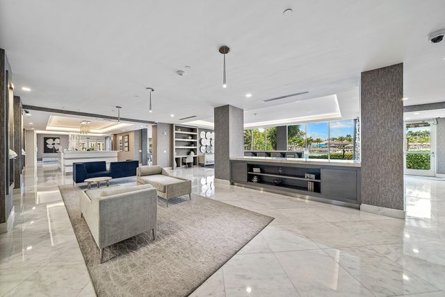 701 E Camino Real 10j, Boca Raton, FL 33432