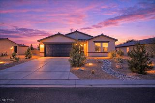 3843 East Gunnison Avenue, Pahrump, NV 89061