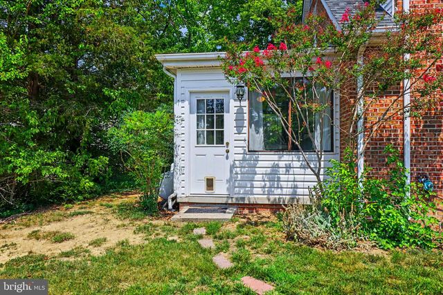 2105 SHAWN DR, Middletown, VA 22645
