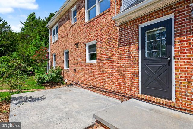 2105 SHAWN DR, Middletown, VA 22645