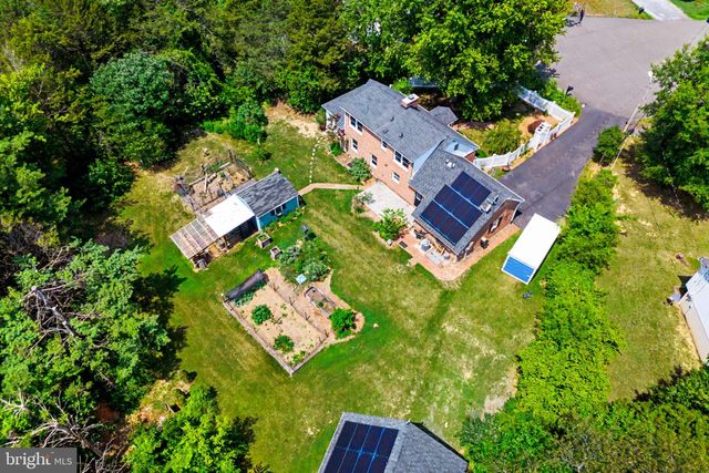 2105 SHAWN DR, Middletown, VA 22645