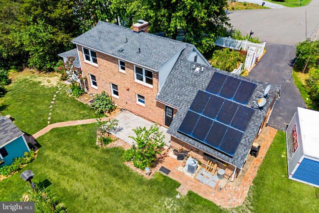 2105 SHAWN DR, Middletown, VA 22645