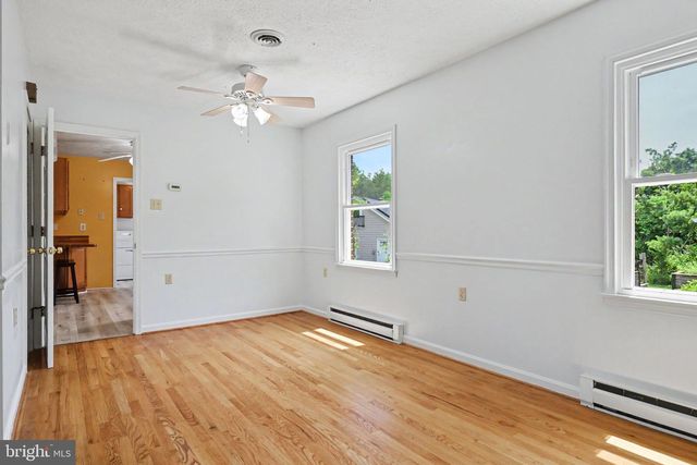 2105 SHAWN DR, Middletown, VA 22645