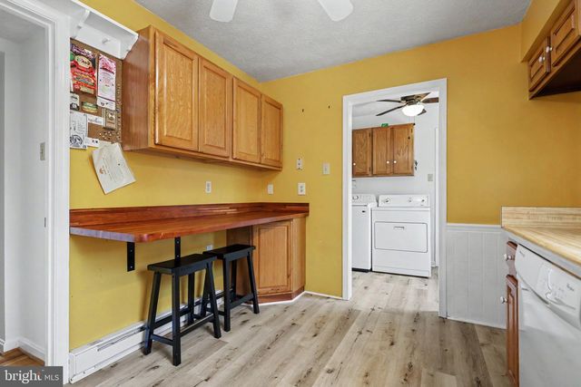 2105 SHAWN DR, Middletown, VA 22645
