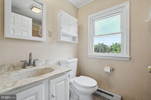 2105 SHAWN DR, Middletown, VA 22645