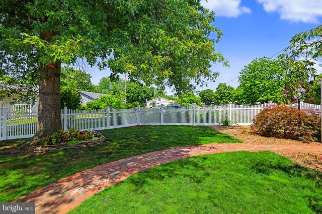 2105 SHAWN DR, Middletown, VA 22645