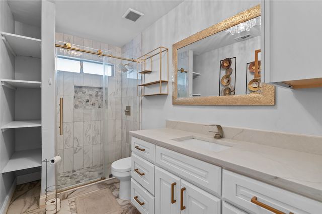 718 Castlewood Drive, Garland, TX 75040