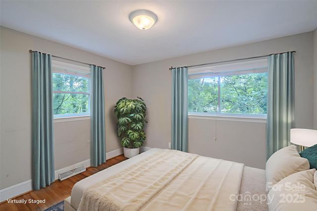 1401 Hillwood Court, Charlotte, NC 28210