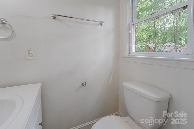 1401 Hillwood Court, Charlotte, NC 28210