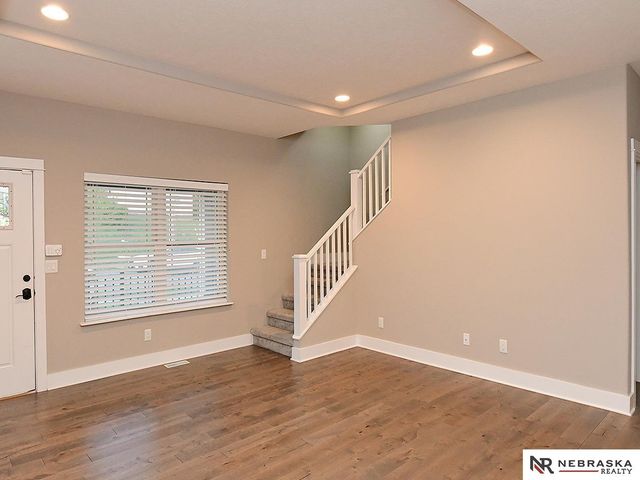 3320 Davenport Street, Omaha, NE 68131