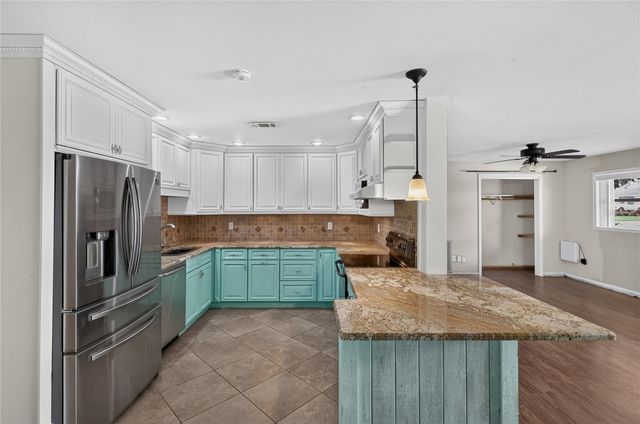 120 E HOFFMAN ST, Lake Alfred, FL 33850