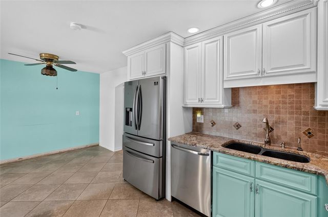 120 E HOFFMAN ST, Lake Alfred, FL 33850