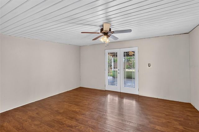 120 E HOFFMAN ST, Lake Alfred, FL 33850
