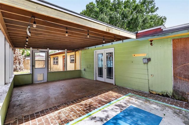 120 E HOFFMAN ST, Lake Alfred, FL 33850