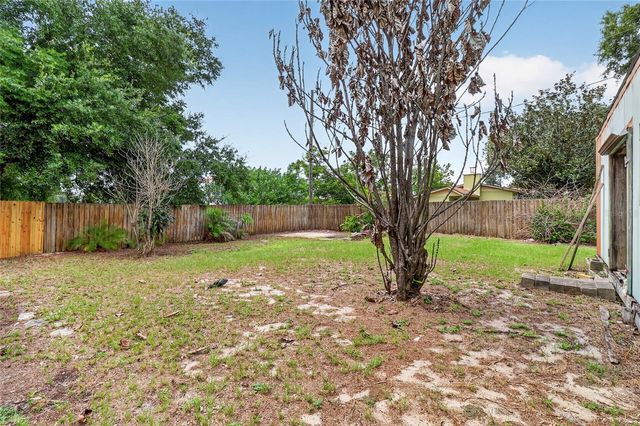 120 E HOFFMAN ST, Lake Alfred, FL 33850