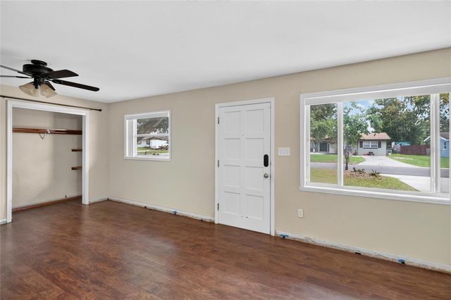 120 E HOFFMAN ST, Lake Alfred, FL 33850