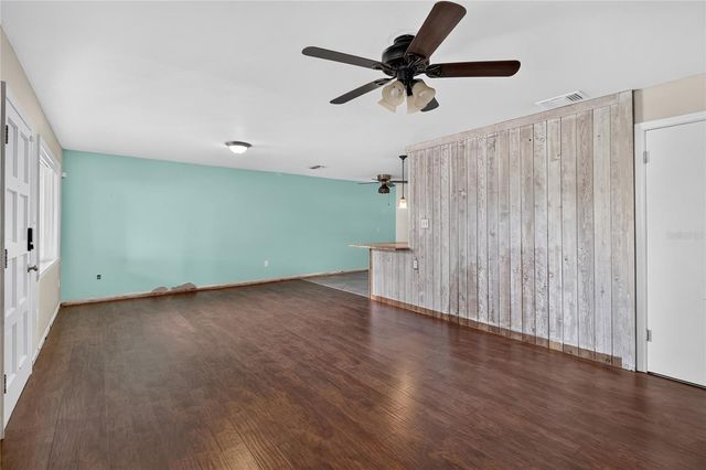 120 E HOFFMAN ST, Lake Alfred, FL 33850