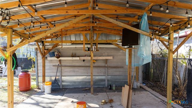 820 N 34th Street, Waco, TX 76710