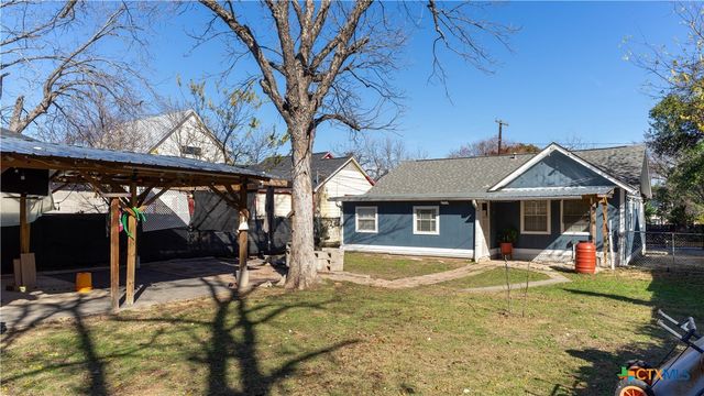 820 N 34th Street, Waco, TX 76710