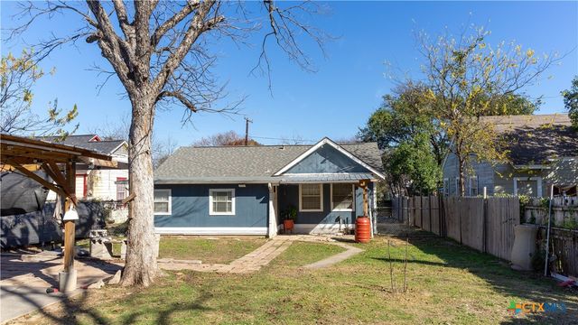 820 N 34th Street, Waco, TX 76710