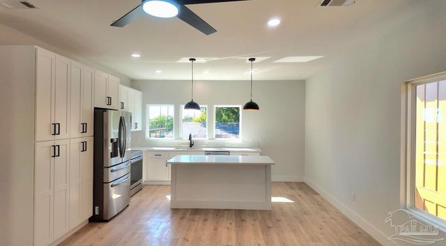 315 N Pace Blvd A, Pensacola, FL 32505