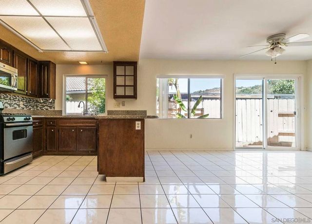 11485 Spitfire Rd, San Diego, CA 92126