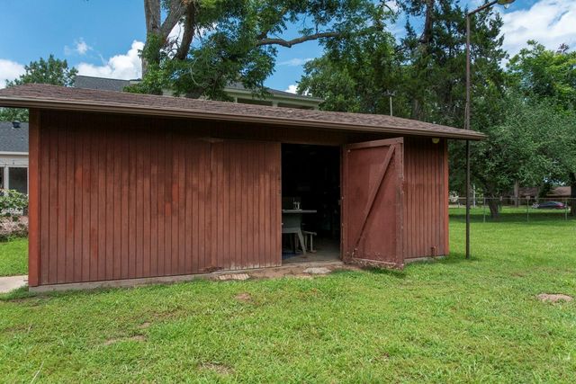 912 Richmond Parkway, Richmond, TX 77469